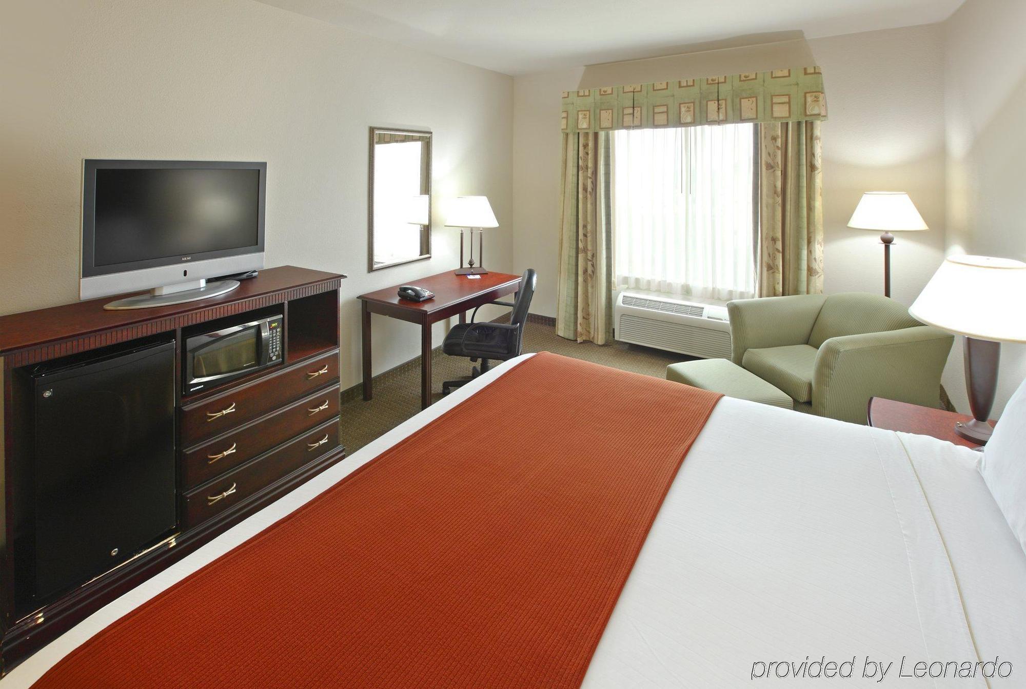 Holiday Inn Express Hotel & Suites Sherman Highway 75 By Ihg Phòng bức ảnh