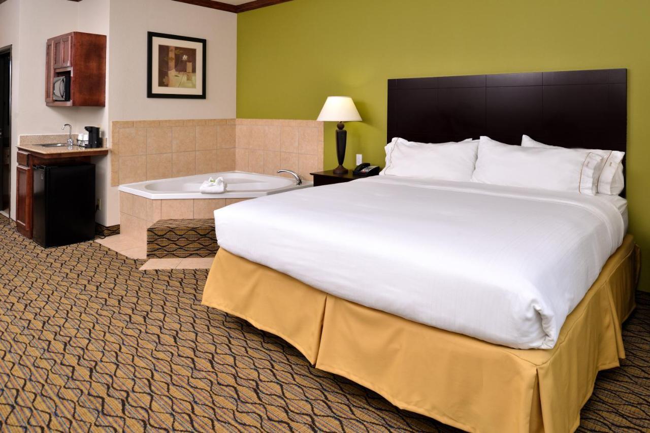 Holiday Inn Express Hotel & Suites Sherman Highway 75 By Ihg Ngoại thất bức ảnh